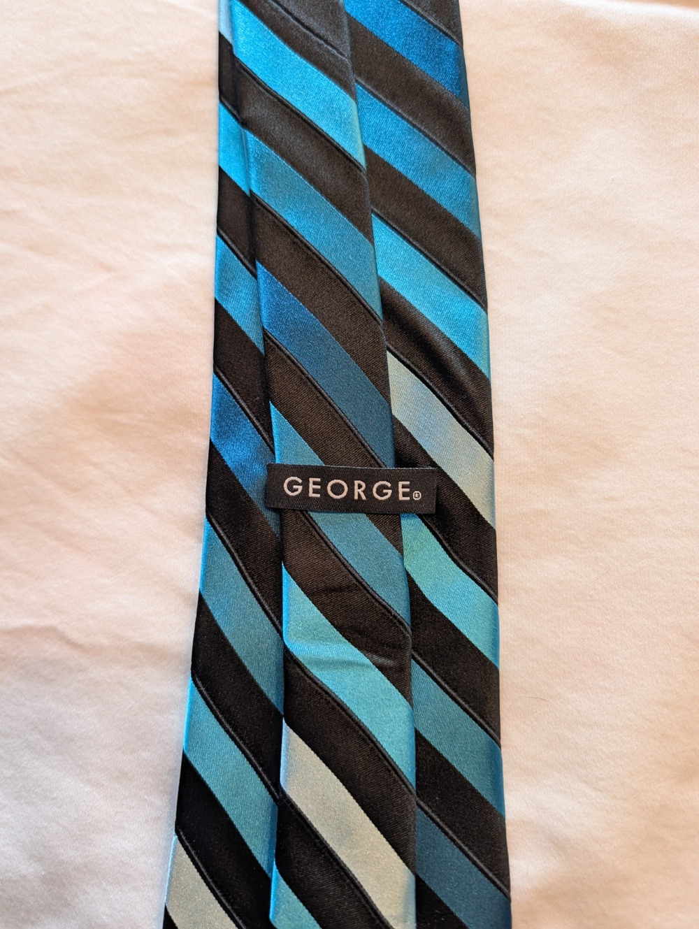 Vintage GEORGE Men's Striped Tie Blue Black Gray Polyester Woven Logo One Size